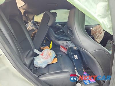 Zdjęcie 10 z 12 samochodu: 2014 MERCEDES-BENZ CLA 250 4MATIC VIN:WDDSJ4GB4EN140864 - miniatura