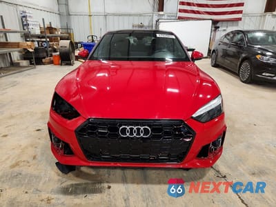 Piąte zdjęcie samochodu w środku: 2021 AUDI A5 PREMIUM PLUS 45 VIN:WAUFACF53MA047838 - miniatura