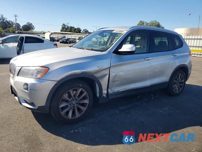2013 BMW X3 XDRIVE28I 5UXWX9C55D0A20852 - główne zdjęcie licytacji z USA - miniatura