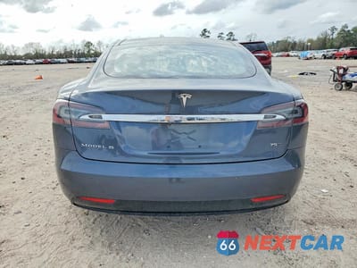 Zdjęcie 6 z 11 samochodu: 2016 TESLA MODEL S VIN:5YJSA1E22GF167834 - miniatura