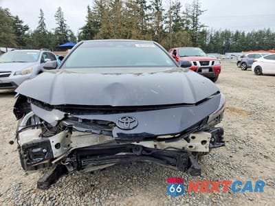 Piąte zdjęcie samochodu w środku: 2025 TOYOTA CAMRY SE VIN:4T1DBADK1SU010962 - miniatura