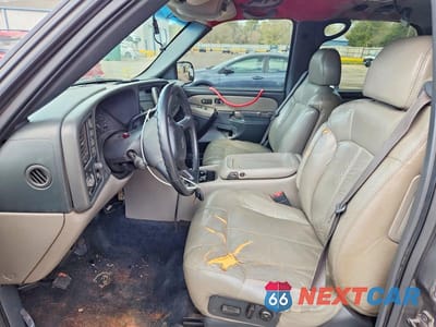 Zdjęcie 7 z 12 samochodu: 2002 CHEVROLET TAHOE K1500 VIN:1GNEK13Z32R123734 - miniatura