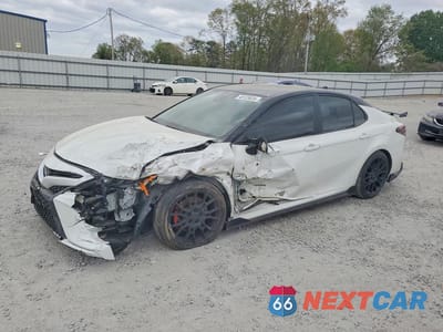 2021 TOYOTA CAMRY TRD 4T1KZ1AK7MU058590 - główne zdjęcie licytacji z USA - miniatura