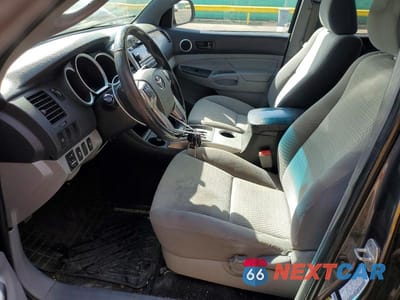 Zdjęcie 7 z 11 samochodu: 2012 TOYOTA TACOMA V6 VIN:3TMMU4FNXCM038501 - miniatura