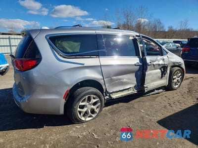 Trzecie zdjęcie samochodu z tyłu: 2018 CHRYSLER PACIFICA LIMITED VIN:2C4RC1GG8JR314624 - miniatura