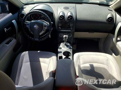 Zdjęcie 8 z 13 samochodu: 2015 NISSAN ROGUE 4X4 S/SV/SL VIN:JN8AS5MTXFW658001 - miniatura