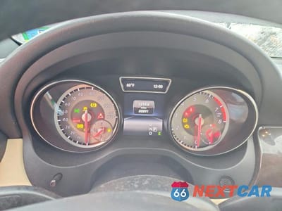 Zdjęcie 9 z 12 samochodu: 2014 MERCEDES-BENZ CLA 250 VIN:WDDSJ4EB0EN128441 - miniatura