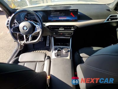 Zdjęcie 8 z 13 samochodu: 2025 BMW 330I VIN:3MW69CW02S8F09344 - miniatura