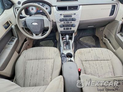 Zdjęcie 8 z 13 samochodu: 2011 FORD FOCUS SE VIN:1FAHP3FN5BW110065 - miniatura