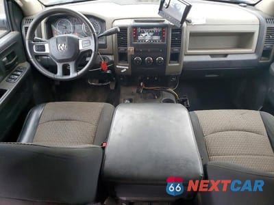 Zdjęcie 8 z 12 samochodu: 2011 DODGE RAM 2500 VIN:3D7TT2CT5BG618490 - miniatura