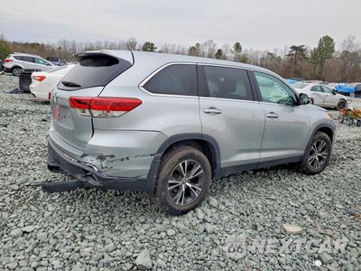 Trzecie zdjęcie samochodu z tyłu: 2019 TOYOTA HIGHLANDER LE VIN:5TDBZRFH0KS718860 - miniatura