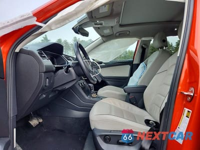 Zdjęcie 7 z 13 samochodu: 2019 VOLKSWAGEN TIGUAN SEL PREMIUM VIN:3VV4B7AX9KM120994 - miniatura
