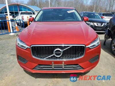 Piąte zdjęcie samochodu w środku: 2019 VOLVO XC60 T5 VIN:LYV102RK4KB200955 - miniatura
