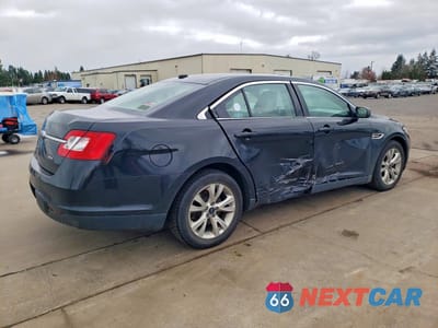 Trzecie zdjęcie samochodu z tyłu: 2010 FORD TAURUS SEL VIN:1FAHP2HW4AG133409 - miniatura