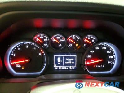 Zdjęcie 9 z 12 samochodu: 2021 CHEVROLET SILVERADO K2500 CUSTOM VIN:1GC4YMEY8MF292113 - miniatura
