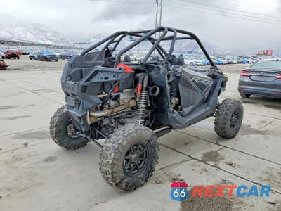 Czwarte zdjęcie samochodu z boku: 2024 POLARIS RZR UTILITY VEHICLE VIN:3NSRAD927RG066620 - miniatura