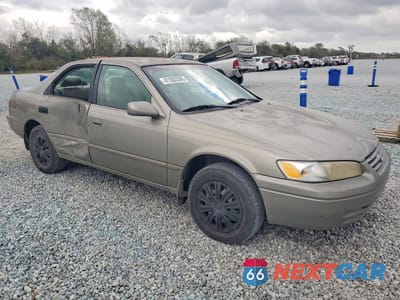 Czwarte zdjęcie samochodu z boku: 1997 TOYOTA CAMRY LE VIN:4T1BG22K8VU087219 - miniatura