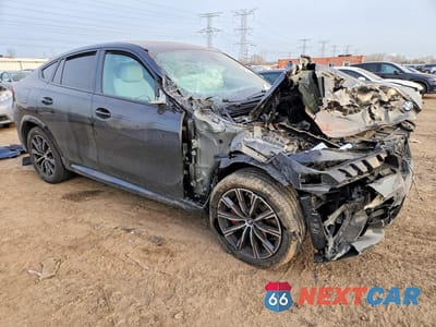 Czwarte zdjęcie samochodu z boku: 2023 BMW X6 XDRIVE40I VIN:5UXCY6C07P9R84188 - miniatura