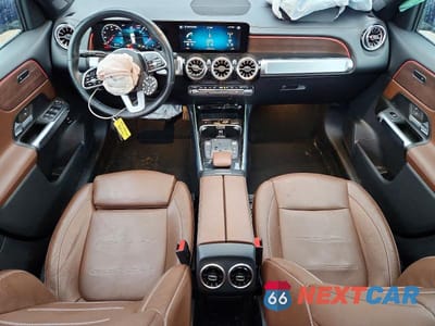 Zdjęcie 8 z 12 samochodu: 2022 MERCEDES-BENZ GLB 250 4MATIC VIN:W1N4M4HB5NW197358 - miniatura