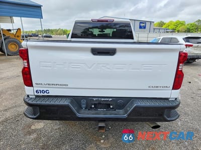 Zdjęcie 6 z 11 samochodu: 2023 CHEVROLET SILVERADO C2500 CUSTOM VIN:2GC4WME71P1722461 - miniatura