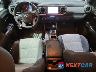 Zdjęcie 8 z 12 samochodu: 2022 TOYOTA TACOMA TRD OFF-ROAD VIN:3TYDZ5BN3NT014903 - miniatura
