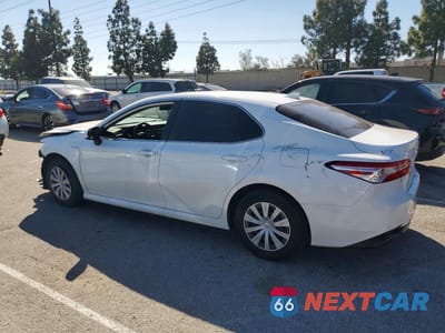 Drugie zdjęcie samochodu z przodu: 2020 TOYOTA CAMRY HYBRID LE VIN:4T1C31AK8LU528792 - miniatura