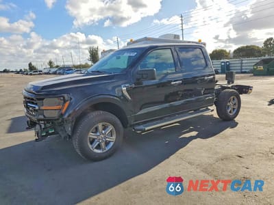 2025 FORD F150 XLT 1FTEW3LP8SKE15573 - główne zdjęcie licytacji z USA - miniatura