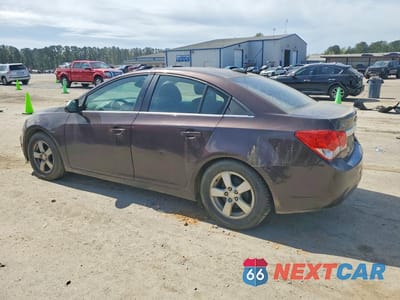 Drugie zdjęcie samochodu z przodu: 2015 CHEVROLET CRUZE LT VIN:1G1PC5SB9F7137898 - miniatura