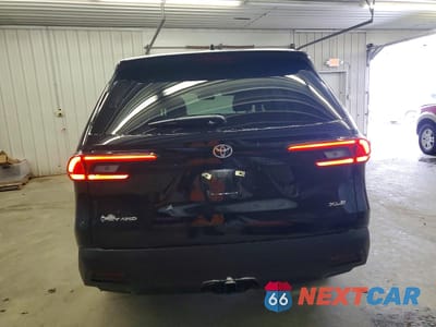 Zdjęcie 6 z 14 samochodu: 2026 TOYOTA GRAND HIGHLANDER HYBRID XLE VIN:5TDACAB59TS077008 - miniatura