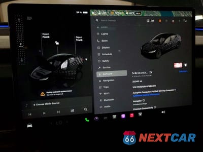 Zdjęcie 9 z 13 samochodu: 2025 TESLA MODEL 3 VIN:5YJ3E1EA6SF984409 - miniatura