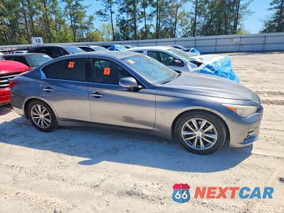 Czwarte zdjęcie samochodu z boku: 2014 INFINITI Q50 BASE VIN:JN1BV7AP4EM672046 - miniatura