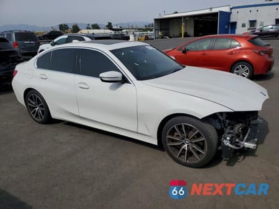 Czwarte zdjęcie samochodu z boku: 2019 BMW 330I VIN:3MW5R1J53K8B01969 - miniatura