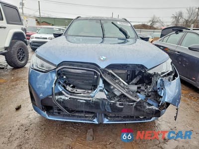 Piąte zdjęcie samochodu w środku: 2025 BMW X3 M50 VIN:5UX73GP05S9Z19459 - miniatura