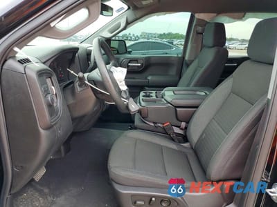 Zdjęcie 7 z 11 samochodu: 2025 CHEVROLET SILVERADO C1500 CUSTOM VIN:1GCPABEK6SZ119123 - miniatura