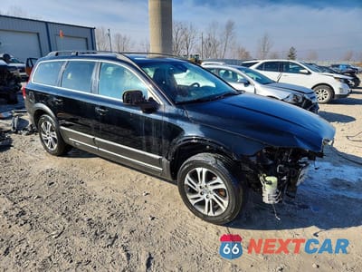 Czwarte zdjęcie samochodu z boku: 2014 VOLVO XC70 3.2 VIN:YV4940BZ0E1177542 - miniatura