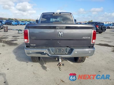 Zdjęcie 6 z 11 samochodu: 2018 RAM 2500 LARAMIE VIN:3C6UR5FL6JG419626 - miniatura