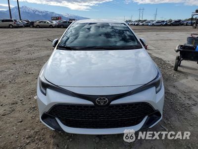Piąte zdjęcie samochodu w środku: 2023 TOYOTA COROLLA HATCHBACK SE VIN:JTND4MBE3P3209579 - miniatura
