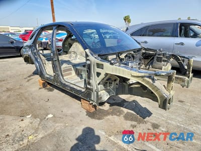 Czwarte zdjęcie samochodu z boku: 2026 GENESIS GV70 2.5T SPORT PRESTIGE VIN:KMUMFDTB7TU252083 - miniatura