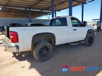 Trzecie zdjęcie samochodu z tyłu: 2007 CHEV SILVERADO VIN:1GCHK24K77E533383 - miniatura