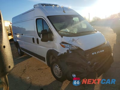 Czwarte zdjęcie samochodu z boku: 2025 RAM PROMASTER 2500 2500 HIGH VIN:3C6LRVDG6SE554989 - miniatura