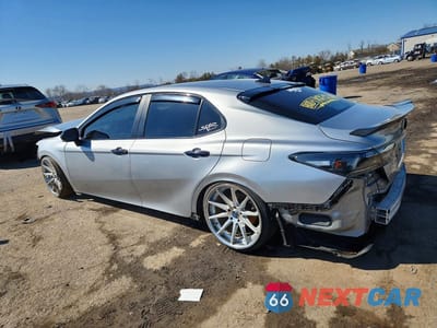 Drugie zdjęcie samochodu z przodu: 2022 TOYOTA CAMRY SE NIGHTSHADE VIN:4T1G11AK2NU035653 - miniatura