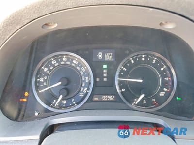 Zdjęcie 9 z 12 samochodu: 2010 LEXUS IS 350C BASE VIN:JTHFE2C29A2500974 - miniatura