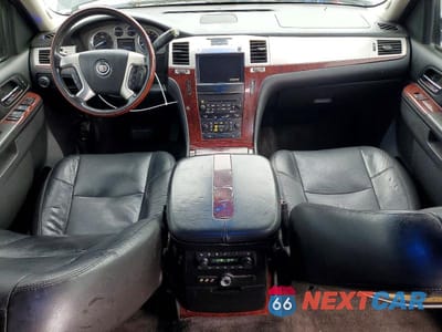 Zdjęcie 8 z 13 samochodu: 2011 CADILLAC ESCALADE ESV PREMIUM VIN:1GYS4JEF8BR298631 - miniatura