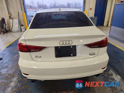 Zdjęcie 6 z 11 samochodu: 2017 AUDI A3 PREMIUM VIN:WAUB8GFF0H1030611 - miniatura