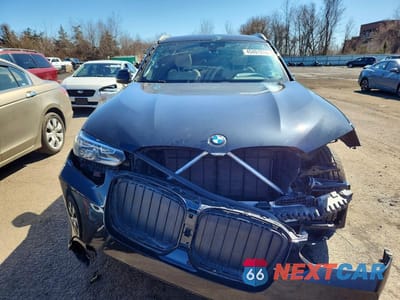 Piąte zdjęcie samochodu w środku: 2022 BMW X3 XDRIVE30I VIN:WBX57DP02NN180805 - miniatura