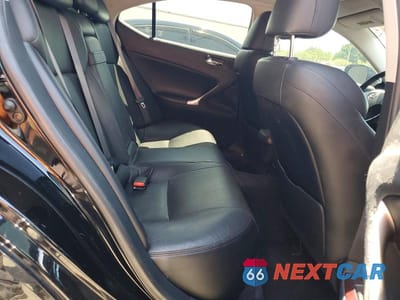 Zdjęcie 10 z 11 samochodu: 2006 LEXUS IS 350 BASE VIN:JTHBE262362002464 - miniatura