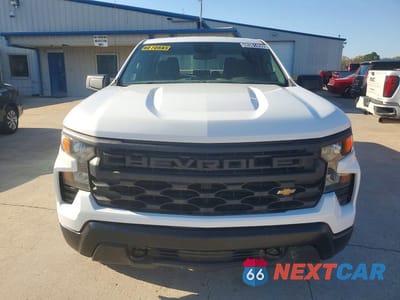 Piąte zdjęcie samochodu w środku: 2022 CHEVROLET SILVERADO K1500 VIN:1GCRDAED1NZ517128 - miniatura