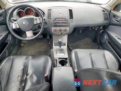 Zdjęcie 8 z 12 samochodu: 2006 NISSAN ALTIMA 3.5 SE VIN:1N4BL11E26N318400 - miniatura