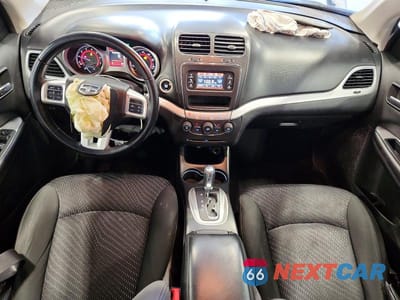 Zdjęcie 8 z 13 samochodu: 2018 DODGE JOURNEY SE VIN:3C4PDCAB9JT506922 - miniatura