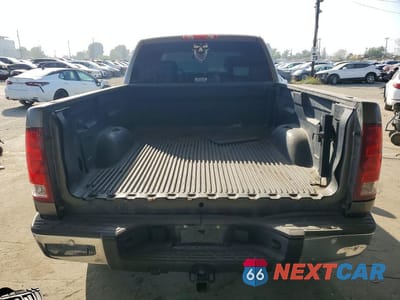 Zdjęcie 6 z 11 samochodu: 2009 GMC SIERRA C1500 SLE VIN:1GTEC29009Z140683 - miniatura